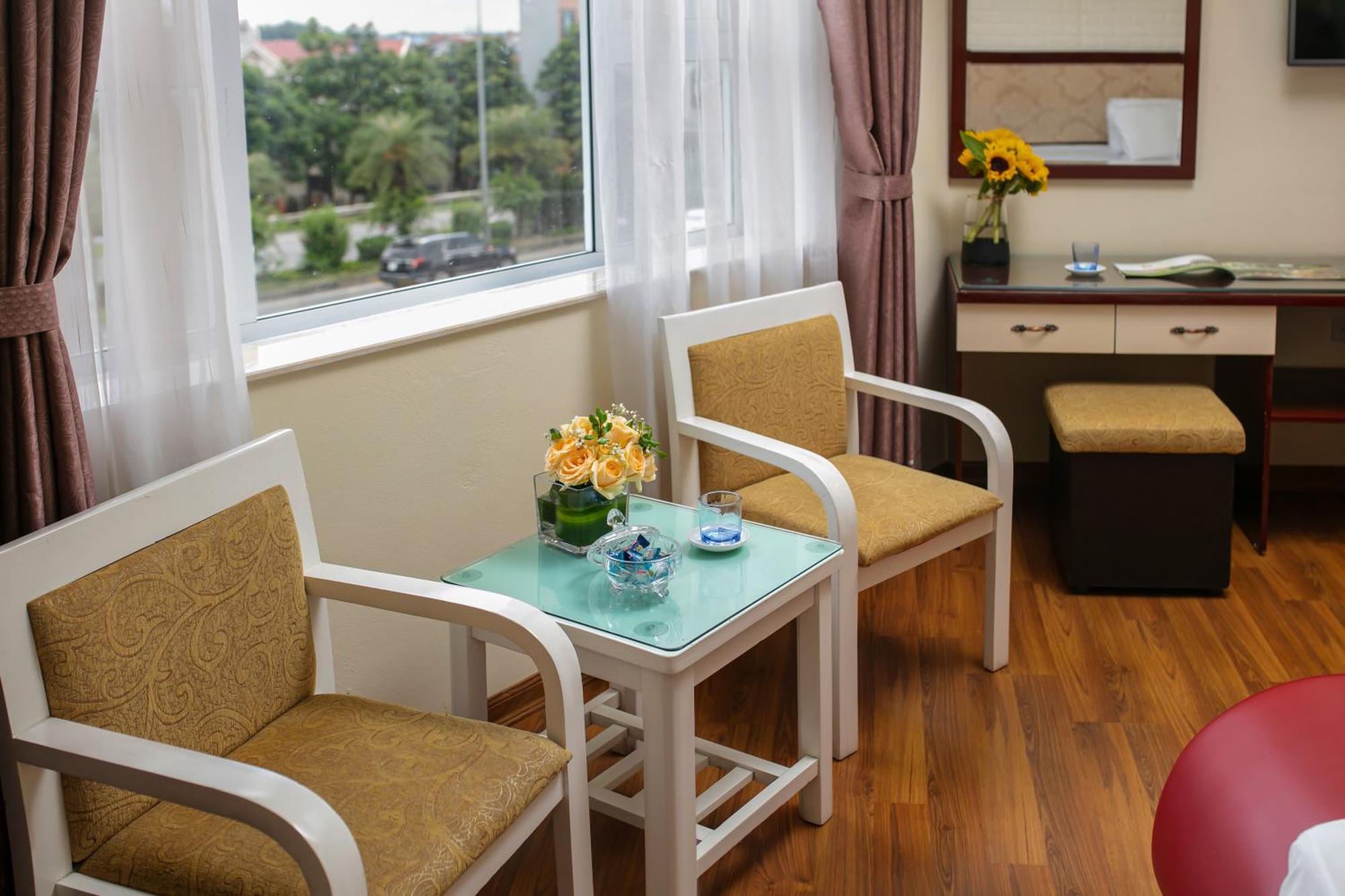 New Airport Noi Bai Hotel Hanoi Exterior photo
